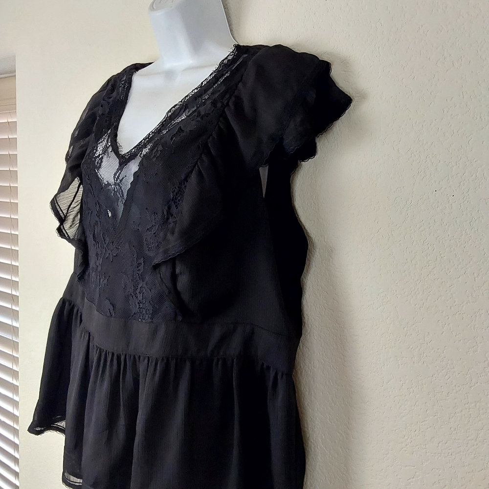 TORRID Crinkle Chiffon Peplum Lace Ruffle Sleeve Top - Picture 5 of 12